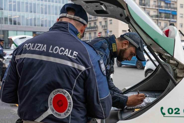 posto di blocco polizia